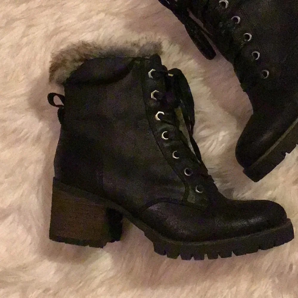 Steve Madden women’s black boots shoes size 8 - Picture 2 of 6